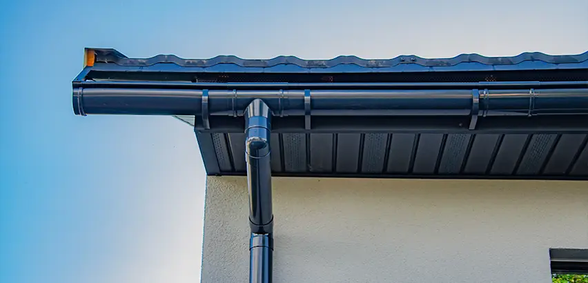 Professional Soffits and Fascia Replacement Services in evansville, IN